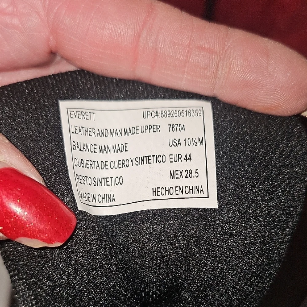Eddie Bauer sturdy leather